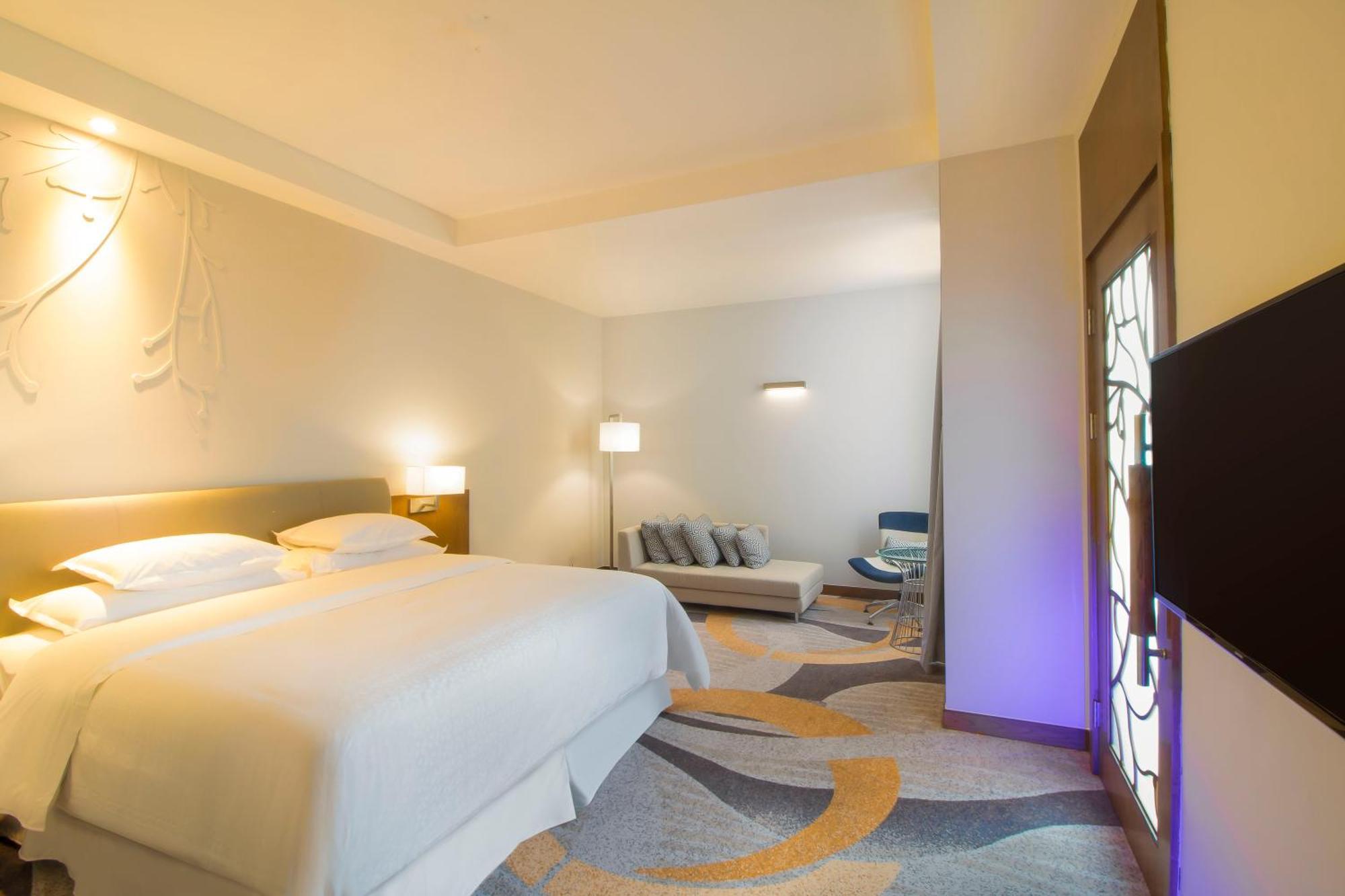 Four Points By Sheraton Manado Zewnętrze zdjęcie