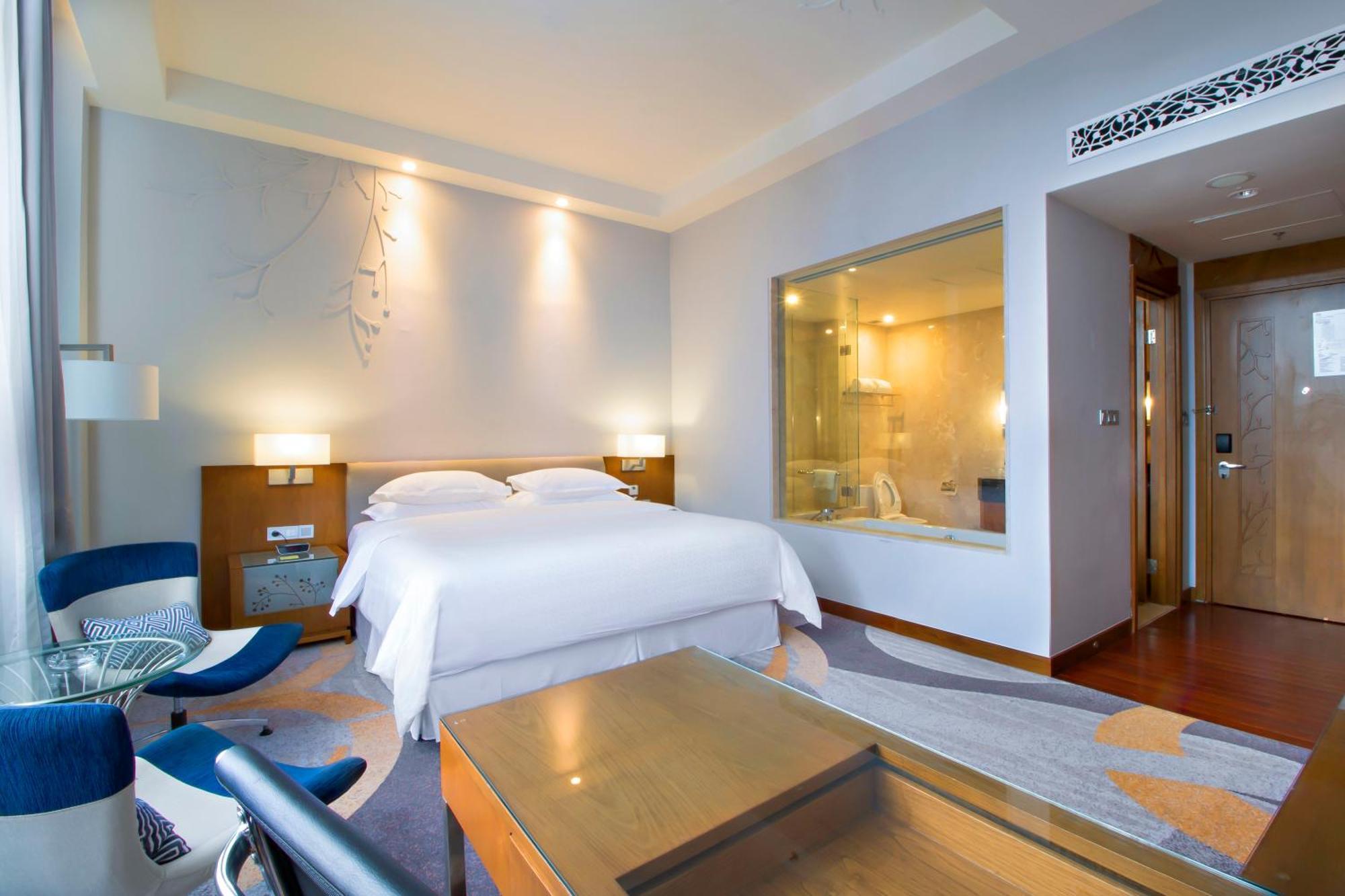 Four Points By Sheraton Manado Zewnętrze zdjęcie