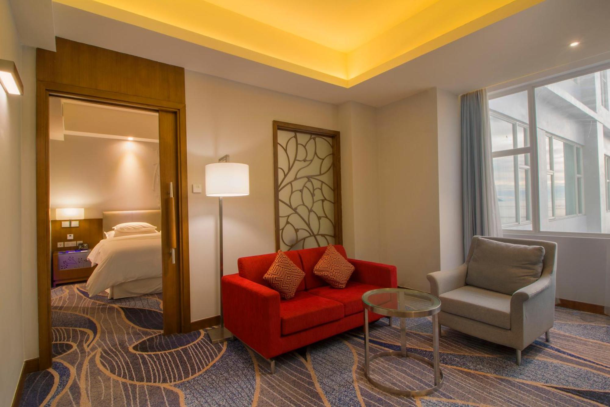 Four Points By Sheraton Manado Zewnętrze zdjęcie