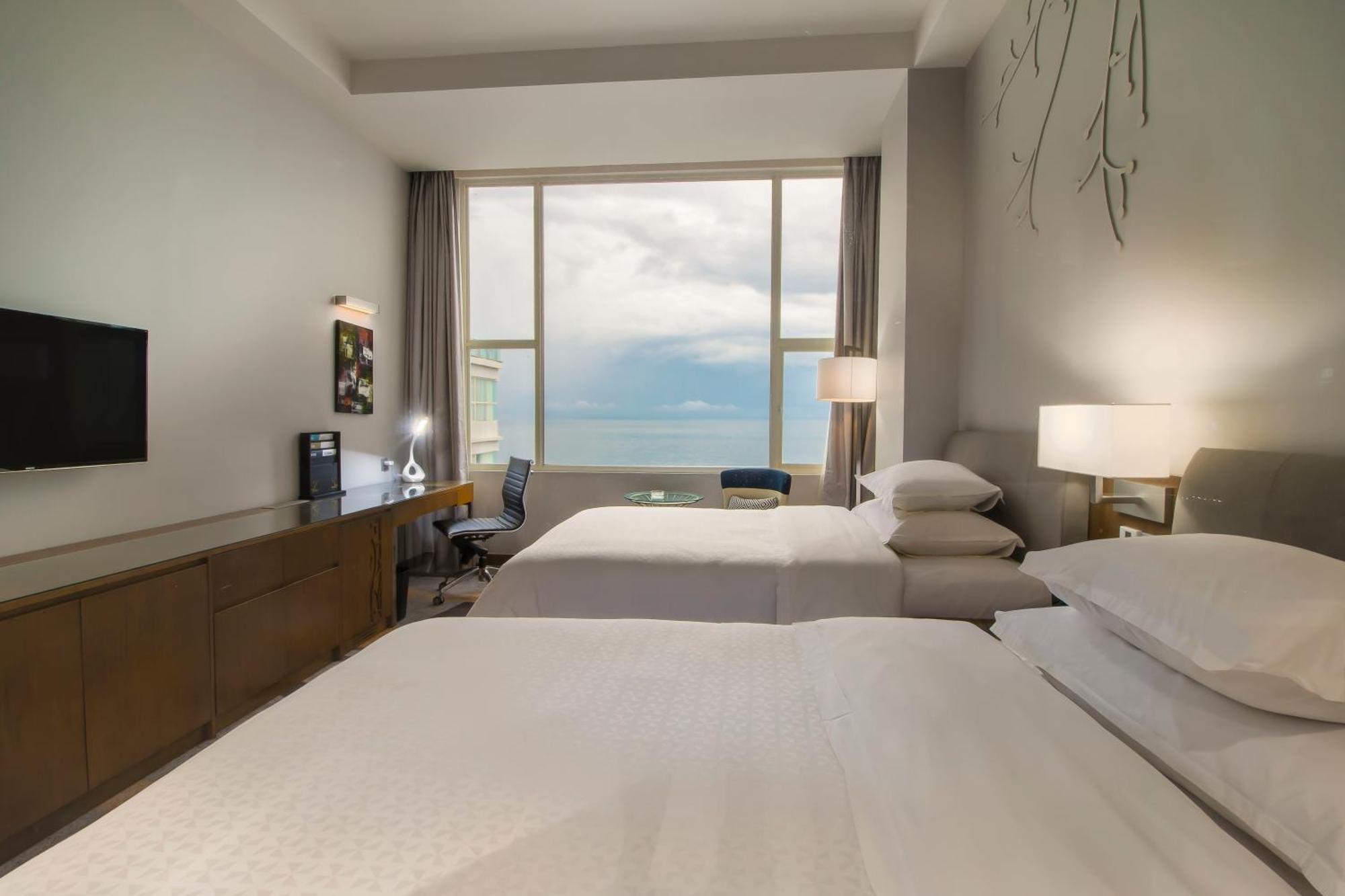 Four Points By Sheraton Manado Zewnętrze zdjęcie