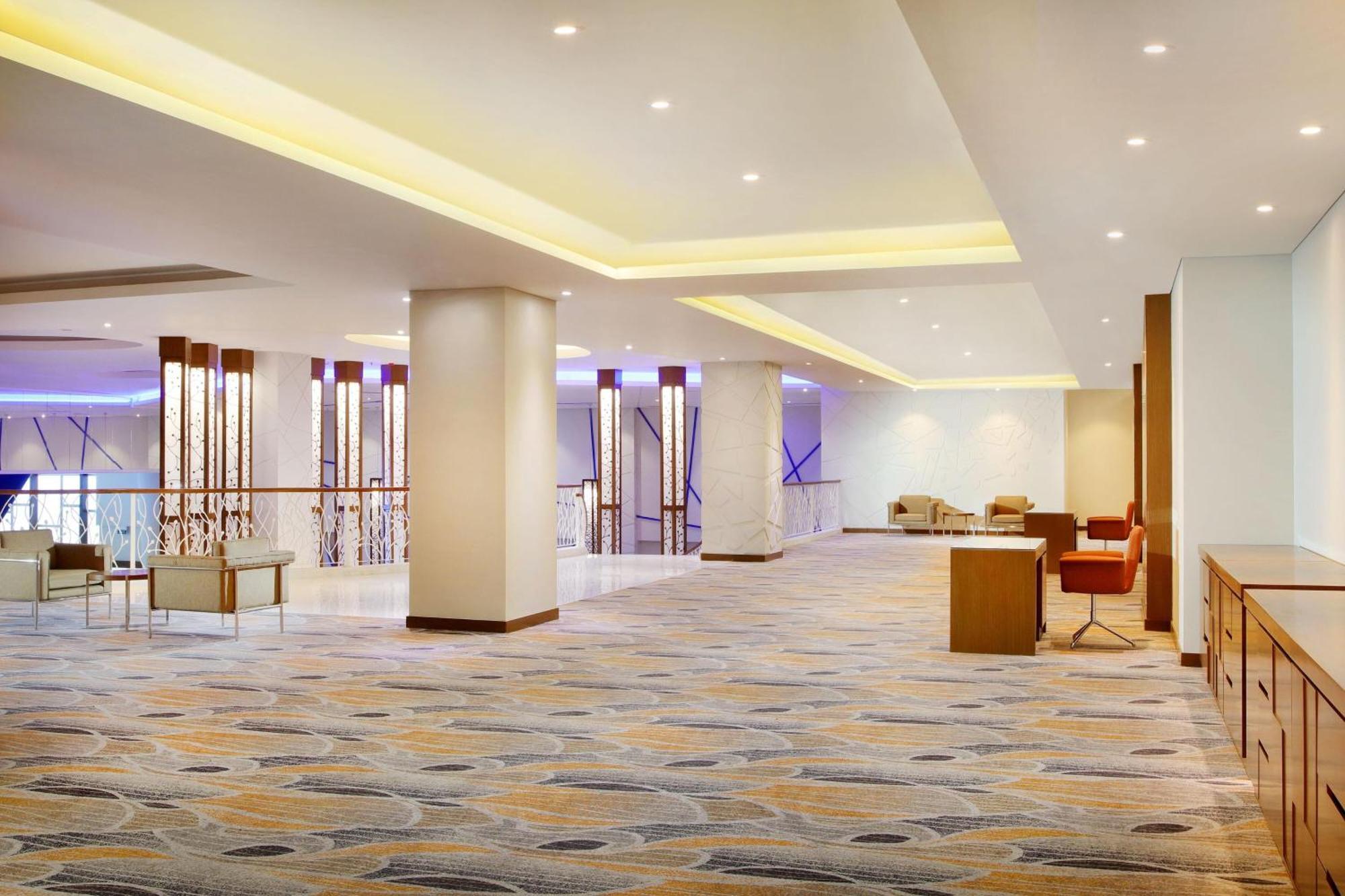 Four Points By Sheraton Manado Zewnętrze zdjęcie