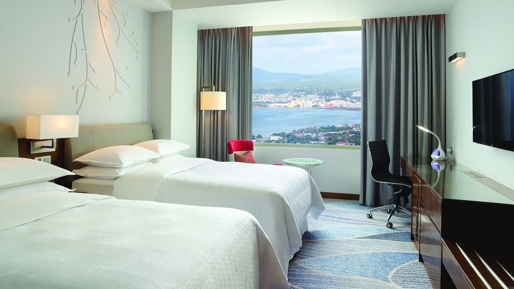 Four Points By Sheraton Manado Zewnętrze zdjęcie